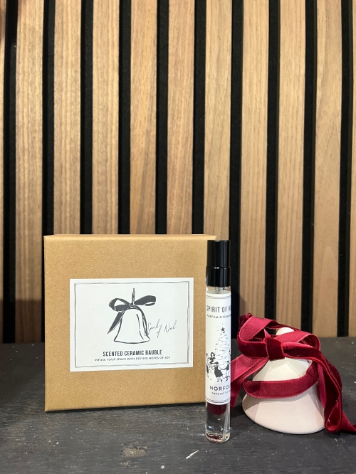 Norfolk living   Spirit of Noel Christmas Scented Bell